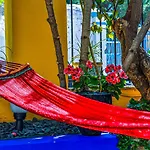 Apart-hotel Garden 3*