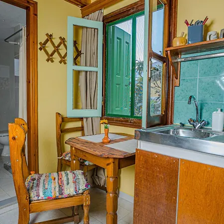 Garden Aparthotel Symi