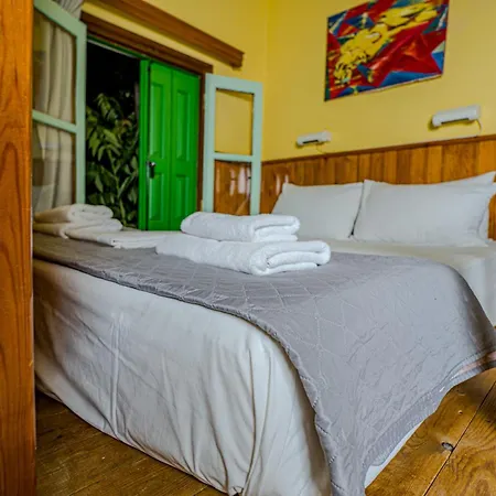 Lägenhetshotell Garden 3*