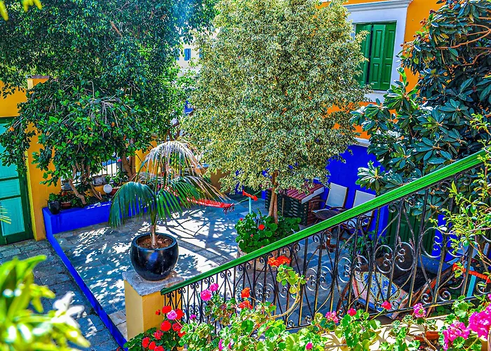 Garden Aparthotel 3*