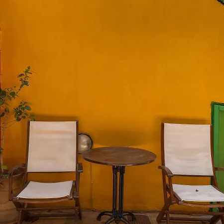 מלון דירות Garden סימי