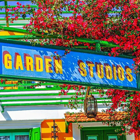 Garden מלון דירות סימי