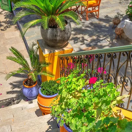 Garden Aparthotel Sými