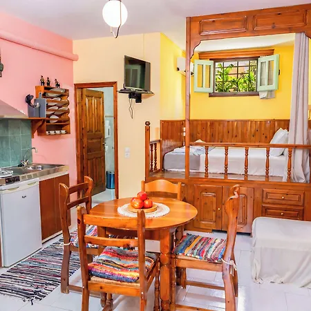 Garden Apart-hotel